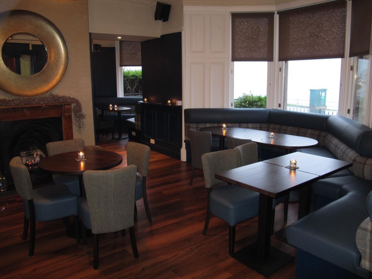 The Spinnaker Hotel 구럭 외부 사진